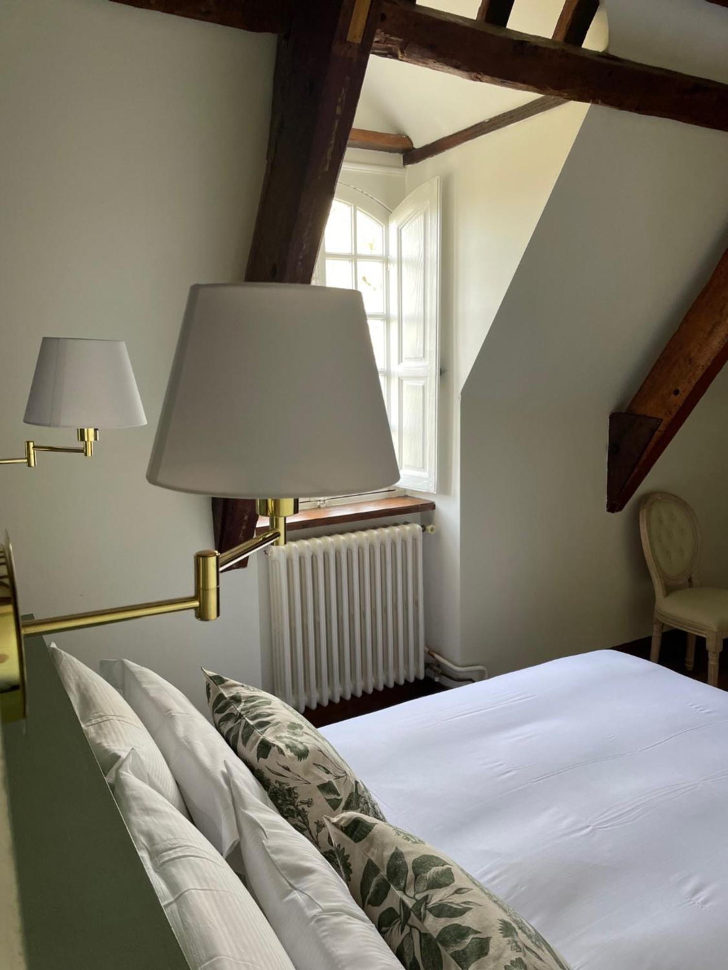 La Meffrais 1741 Bed & Breakfast ดีน็อง ห้อง รูปภาพ
