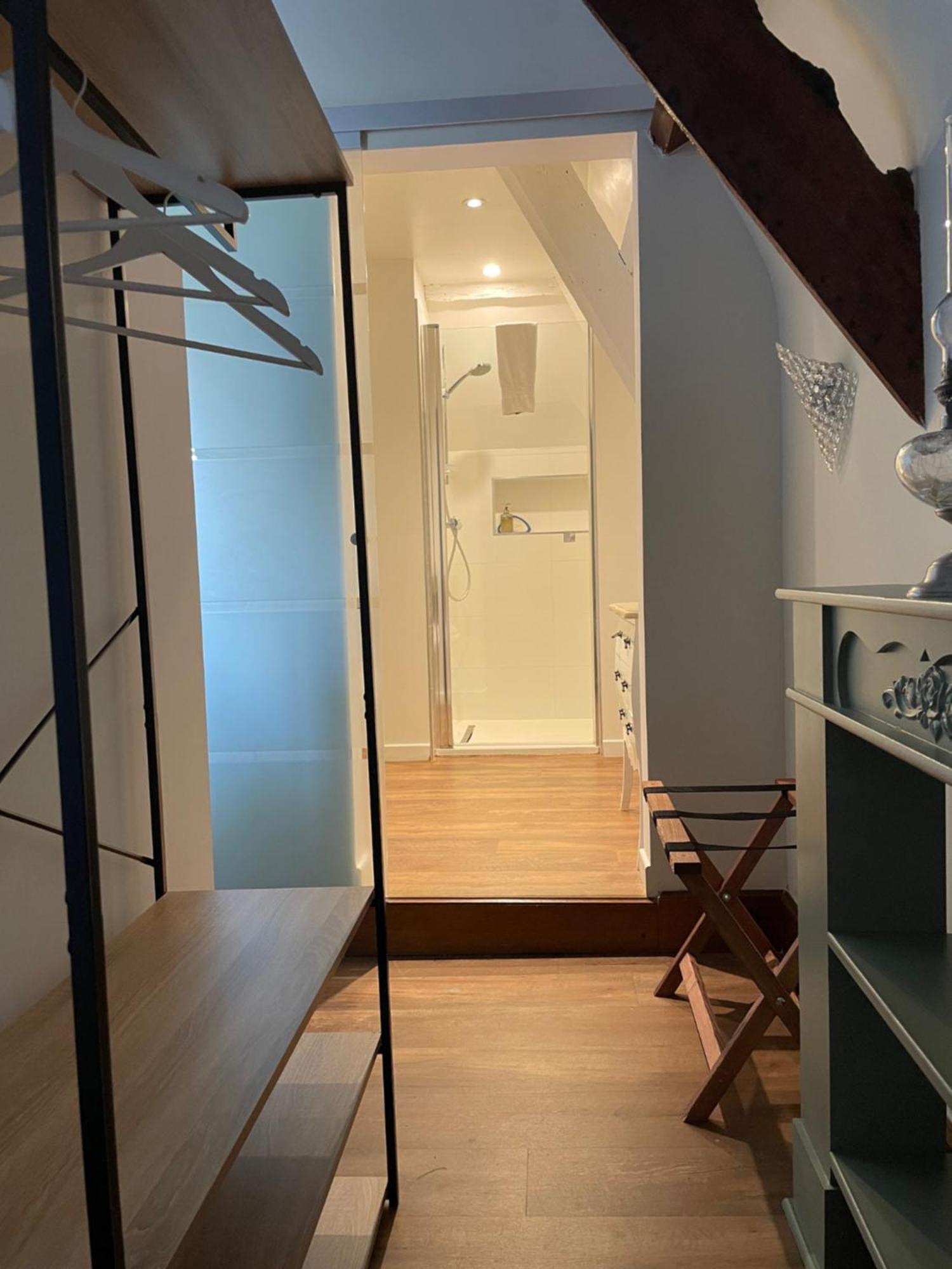 La Meffrais 1741 Bed & Breakfast ดีน็อง ห้อง รูปภาพ