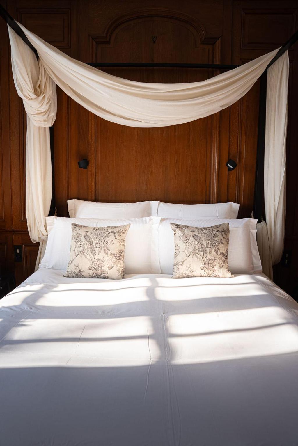 La Meffrais 1741 Bed & Breakfast ดีน็อง ภายนอก รูปภาพ