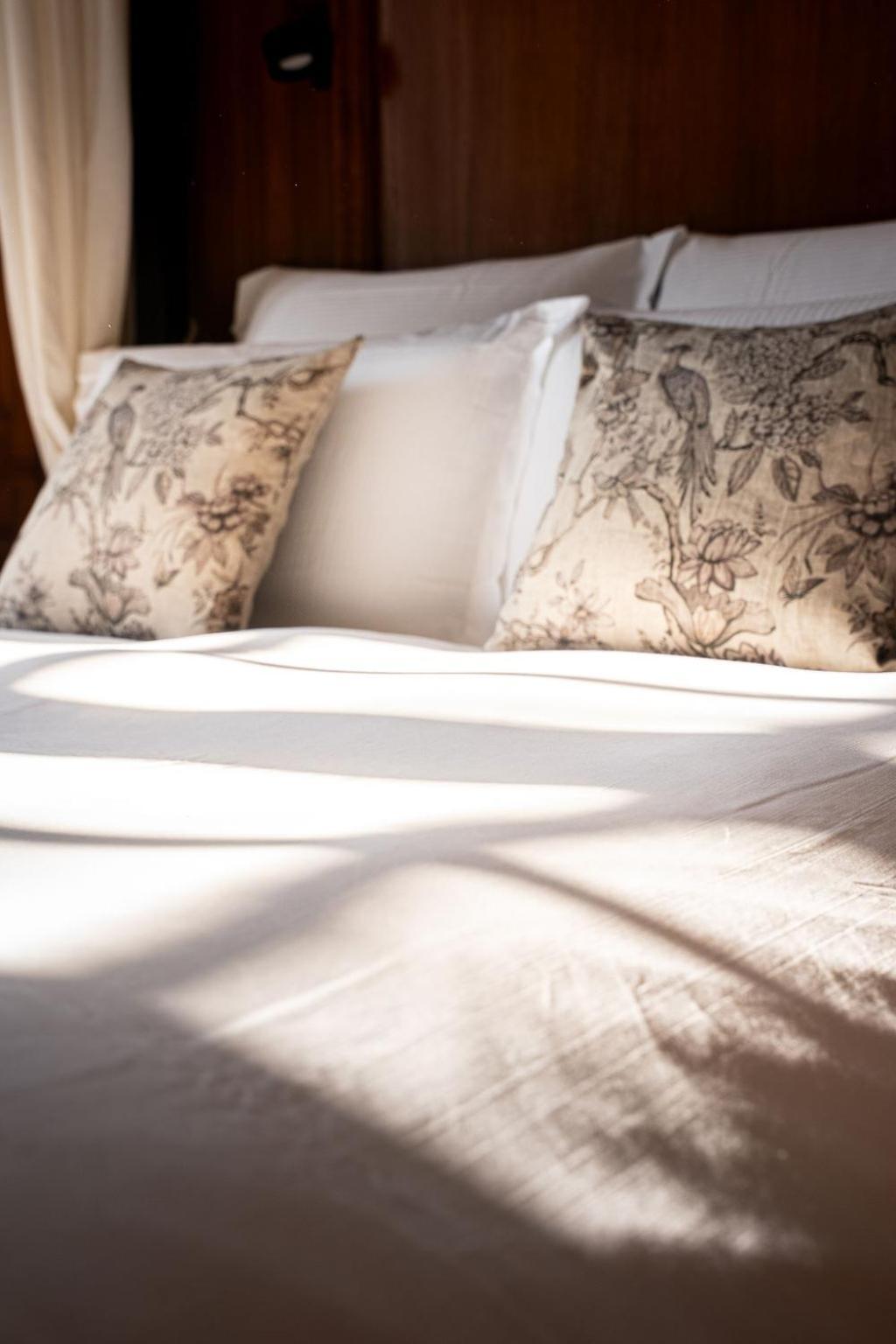 La Meffrais 1741 Bed & Breakfast ดีน็อง ห้อง รูปภาพ